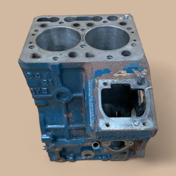 Kubota Z482 Z482-E2B Z482-E3B Z482-E4B Z482-B Z482-EB Engine Bare Cylinder Block 16853-01010 16853-01017 Compatible for Kubota Tractor GL6000 GL7000