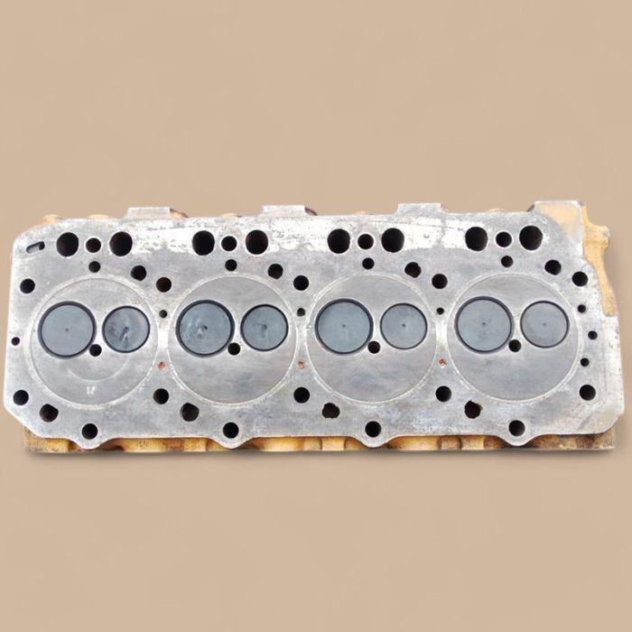 Komatsu 4D84-2 4D84-2GA 4D84-2B 4D84-2A Complete Cylinder Head with Valves Compatible for Komatsu Engine