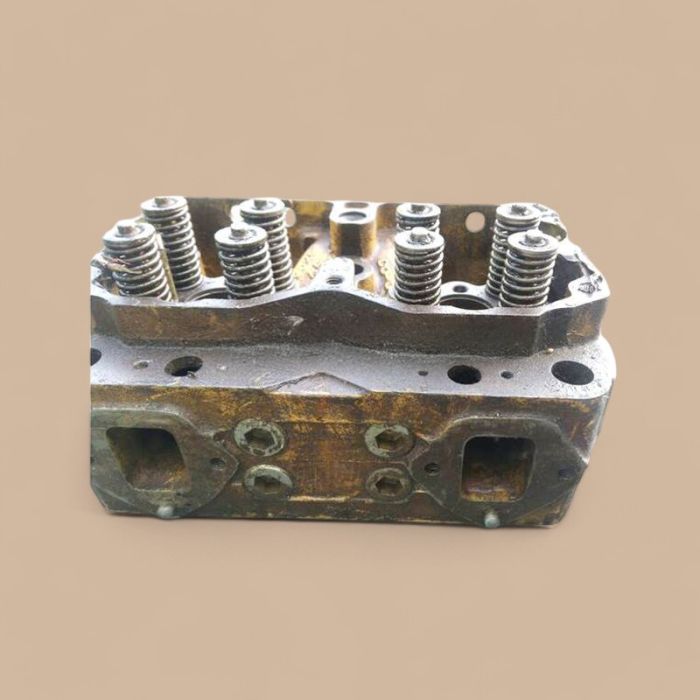 Komatsu Complete Cylinder Head with Valves 6610-10-1001 6610-10-1000 Compatible for Komatsu NH-220-CI-1B NH-220-CI-1H NH-220-CI-2D NH-220-CI-2T Engine