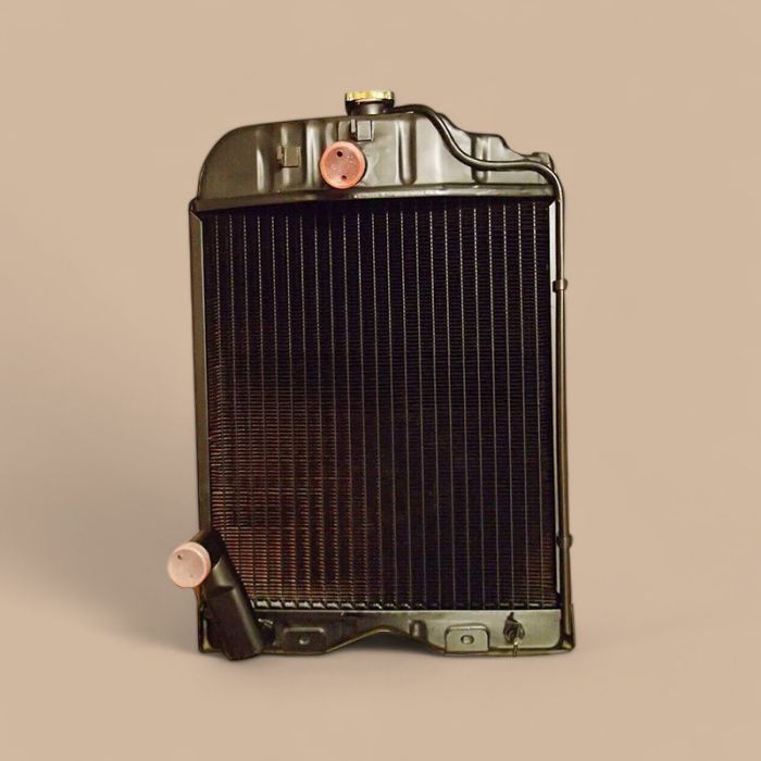 Massey Radiator 181623M91 Compatible for Massey Ferguson Tractor 35 202 TEA20 TE20 TO20 TO30 TO35
