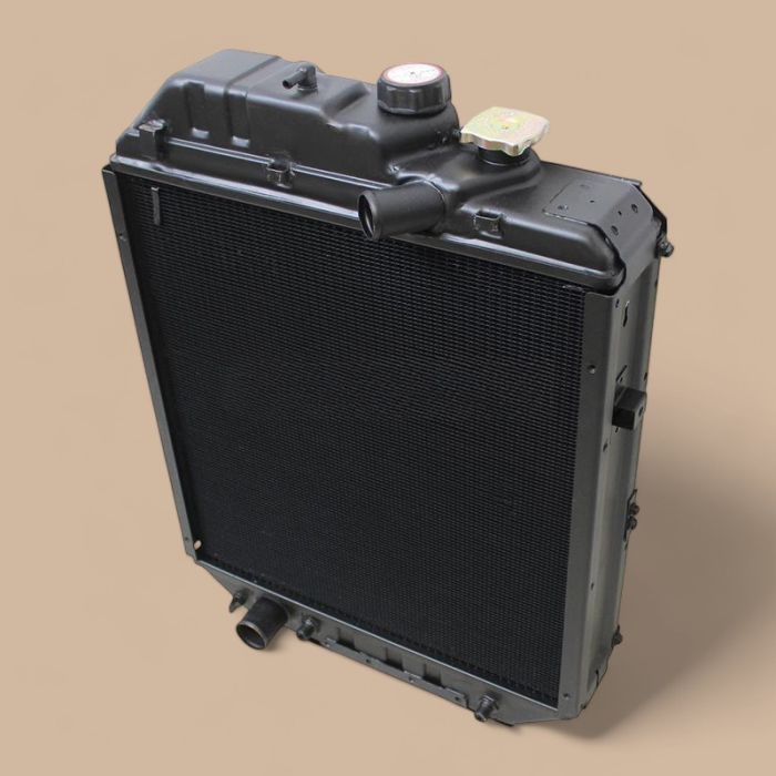 New Holland Radiator 82015103 Compatible for Ford New Holland Tractor 5640 6640 6640O 7740 7740O
