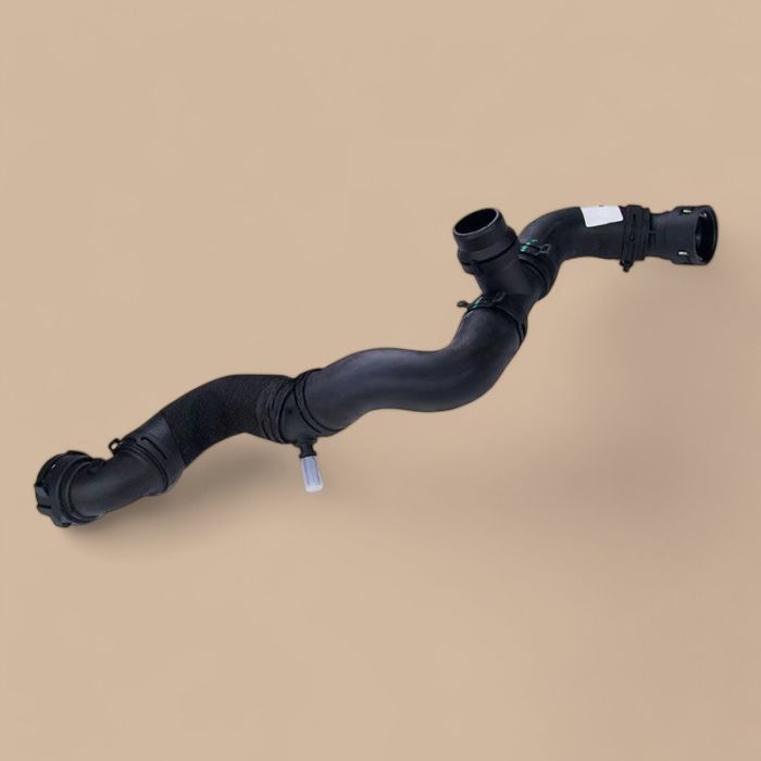Land Coolant Radiator Upper Hose LR034641 Compatible for Land Rover Range Rover 2014-2021 Range Rover Sport 2015-2021