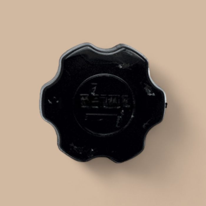 Toyota Oil Cap 12180-76006-71 Compatible for Toyota Forklift 7FG35 7FG45 2TD25